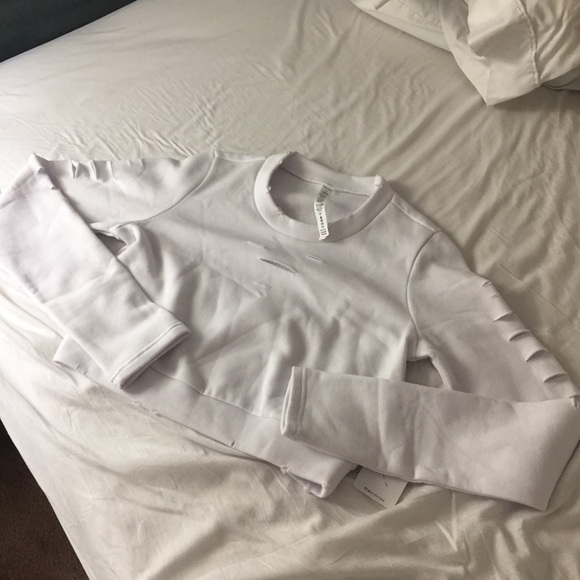 NWT Alo white Cropped Warrior sweatshirt-S - Picture 2 of 5